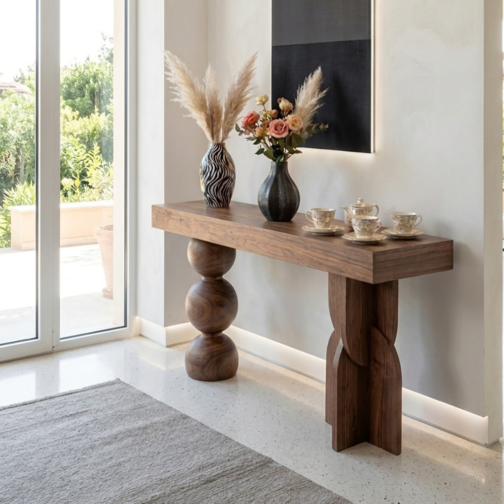 Organische consoletafel van massief hout met bol en boog onderstel