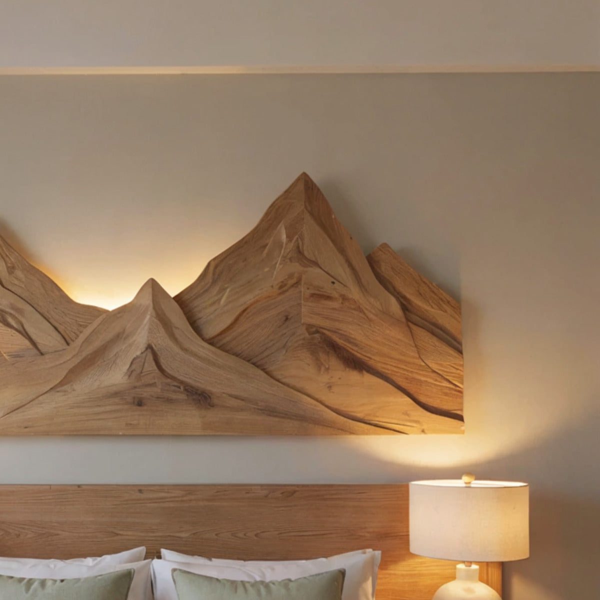 Landelijk houten bergen drieluik als wanddecoratie
