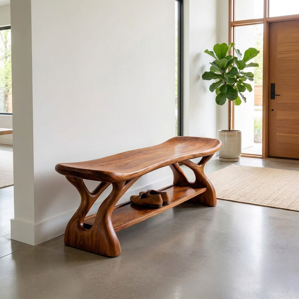 Massief houten schoenenbank met ergonomische zitting voor moderne entrees