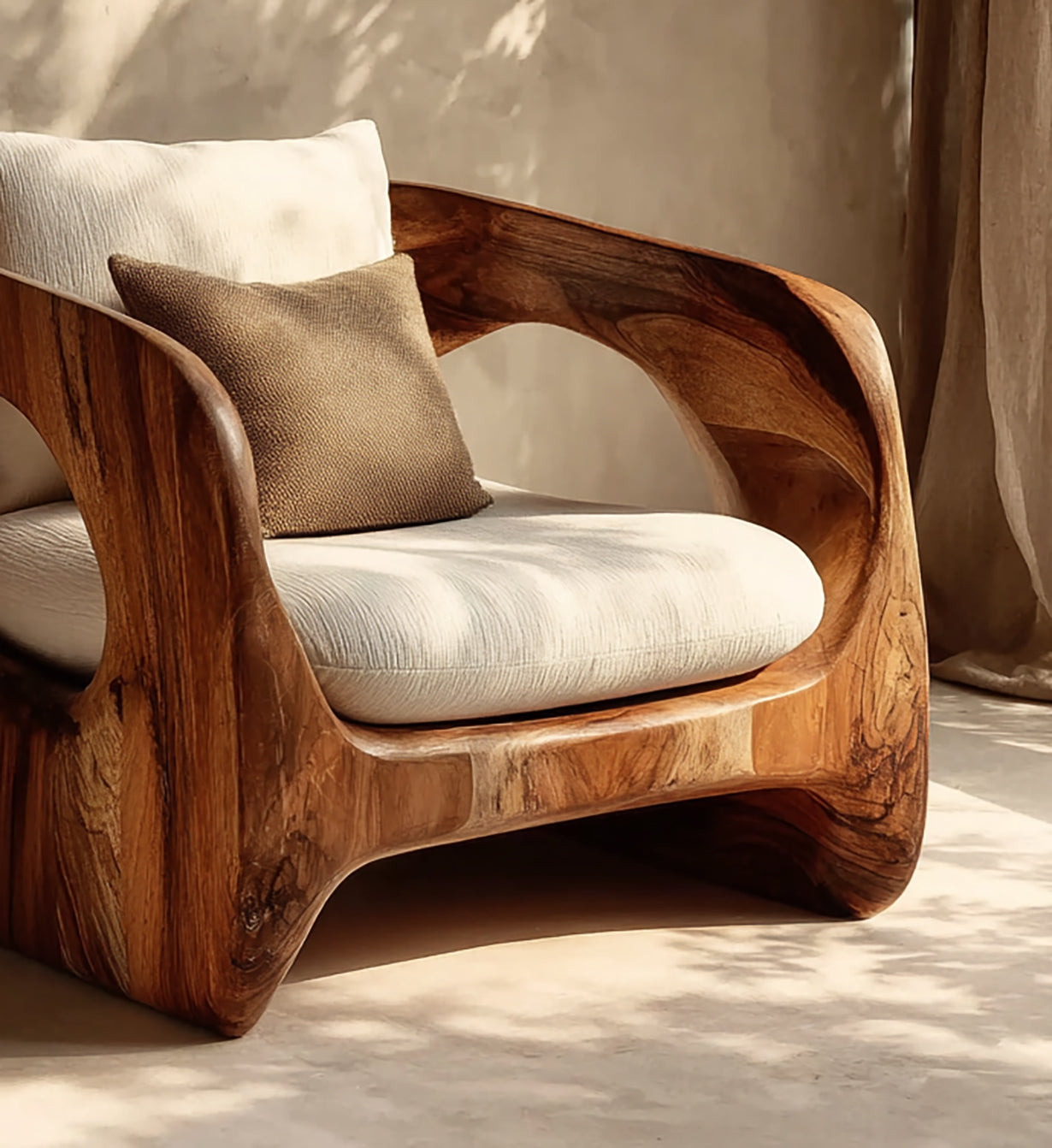 Handgemaakte Massief Houten Fauteuil – Organische Design Lounge Stoel