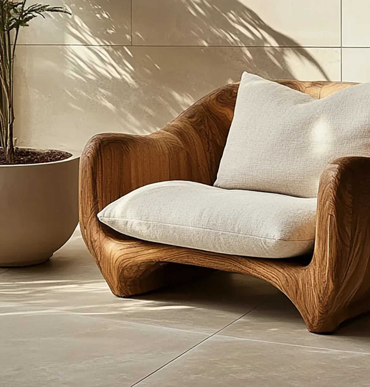 Sculpturale Lounge Fauteuil - Massief Hout Accent Zitmeubel