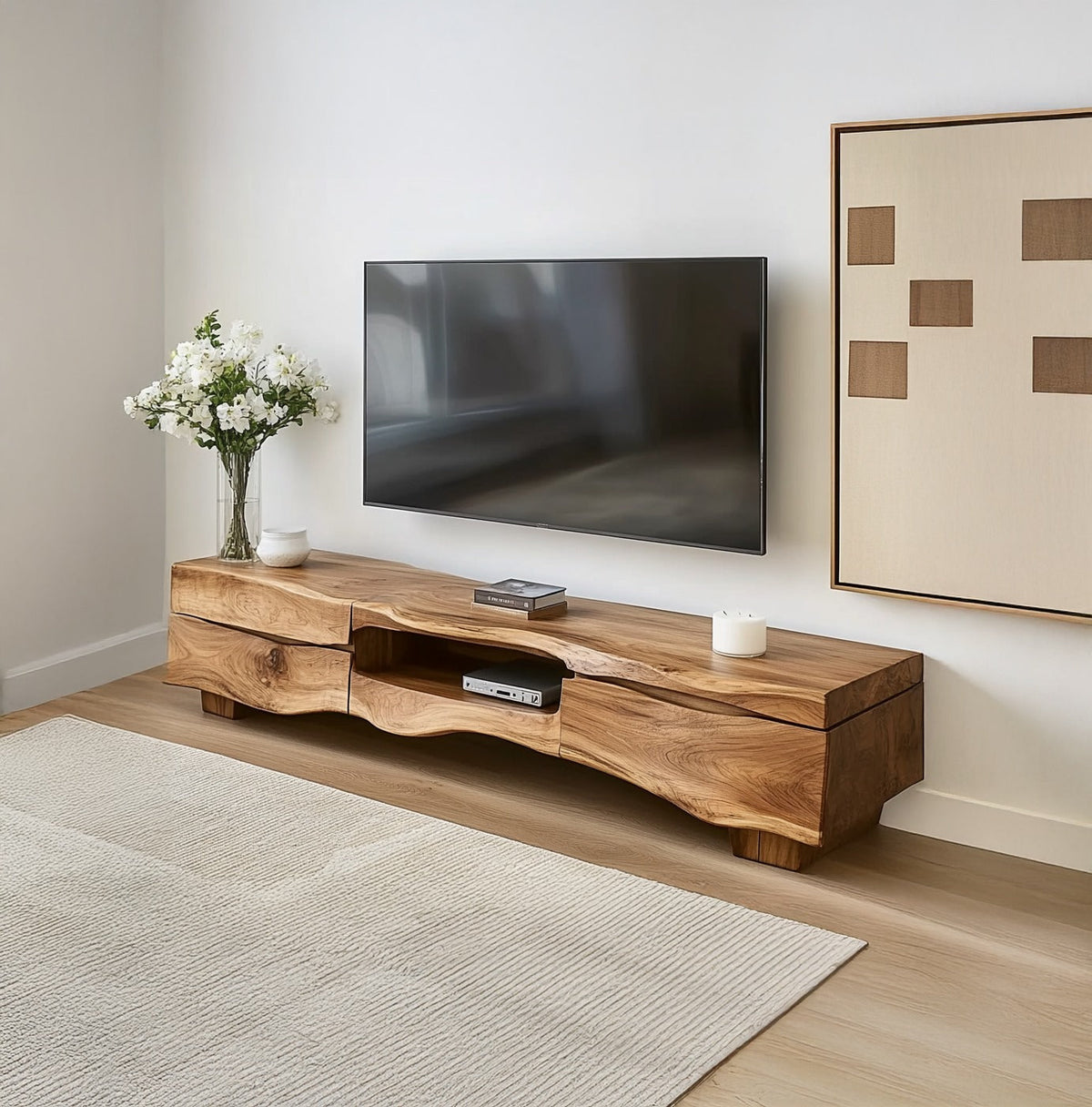 Rustiek boomrand massief houten tv-meubel met opslag in moderne woonkamer